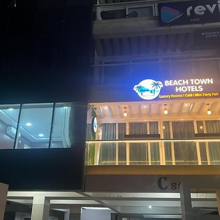 Beach Town Hotel 비사카파트남 외부 사진